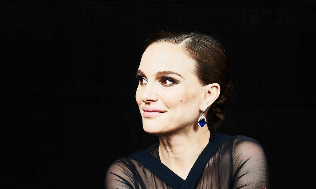 Harper’s BAZAAR Australia – NataliePortman.com