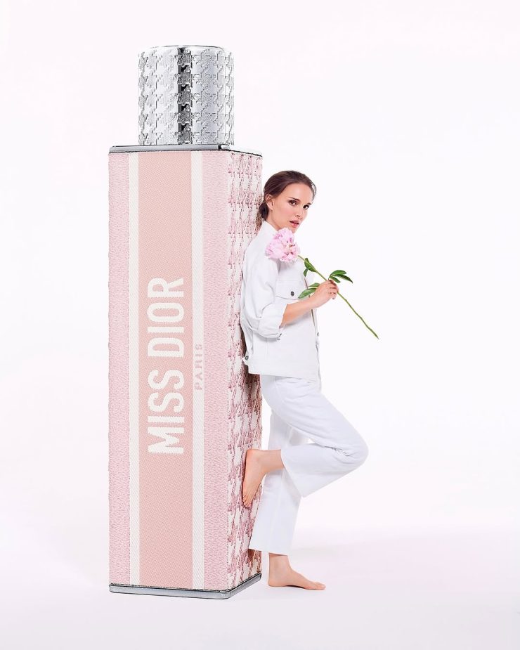 You are currently viewing Miss Dior Mini Miss Campaign